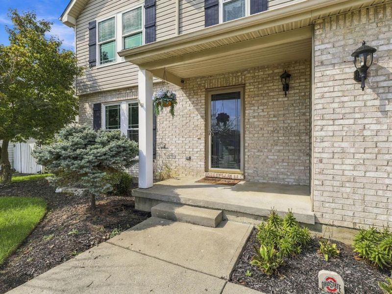 221 Clearbrook Drive, Franklin, OH 45005 Photo 4
