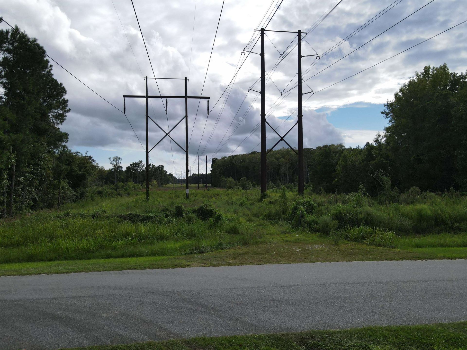 Tbd Mosdell Dr. Photo 7