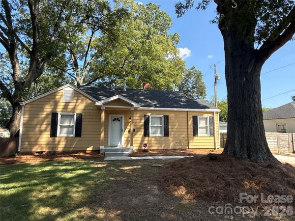 817 Everett Place, Charlotte, NC 28205