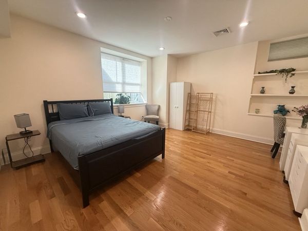 40 Naples, Unit B, Brookline, MA 02446