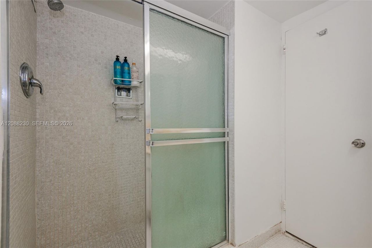 5700 Collins Ave, Unit 12D, Miami Beach, FL 33140 Photo