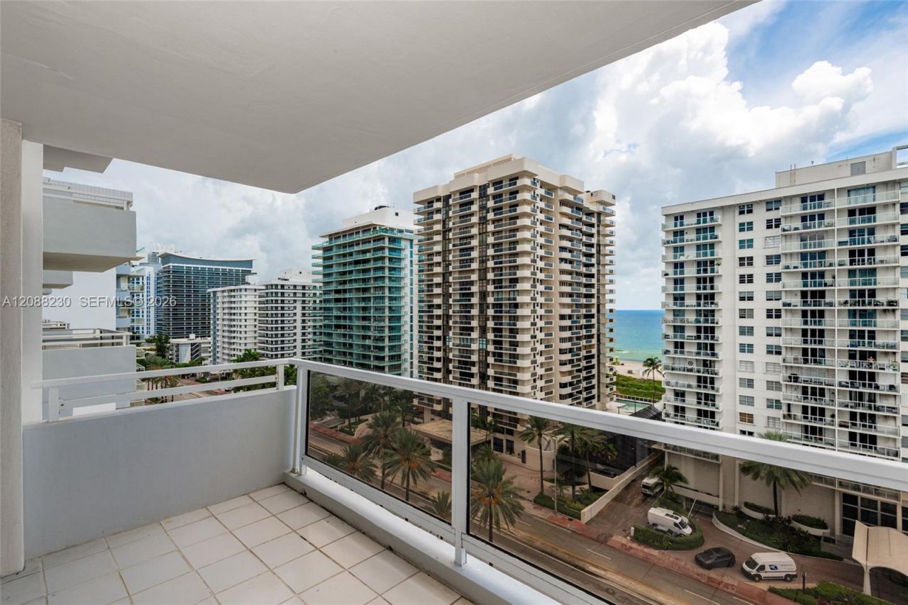 5700 Collins Ave, Unit 12D, Miami Beach, FL 33140 Photo