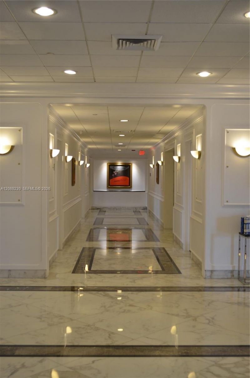 5700 Collins Ave, Unit 12D, Miami Beach, FL 33140 Photo