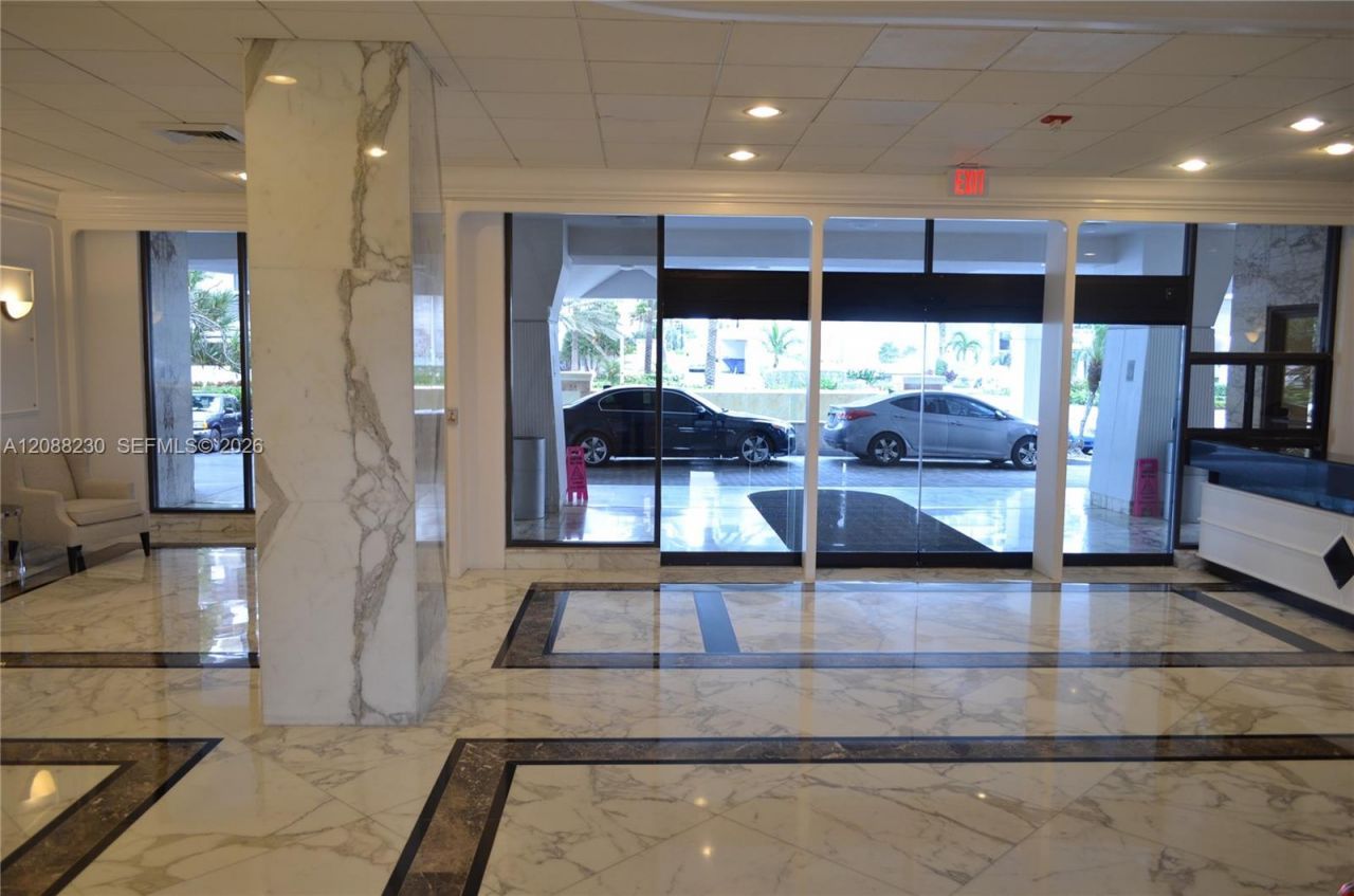5700 Collins Ave, Unit 12D, Miami Beach, FL 33140 Photo