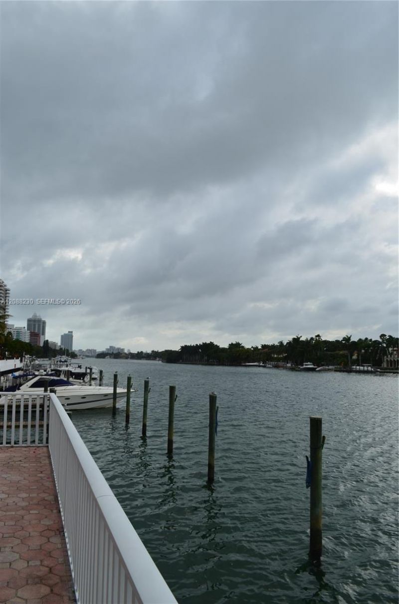 5700 Collins Ave, Unit 12D, Miami Beach, FL 33140 Photo
