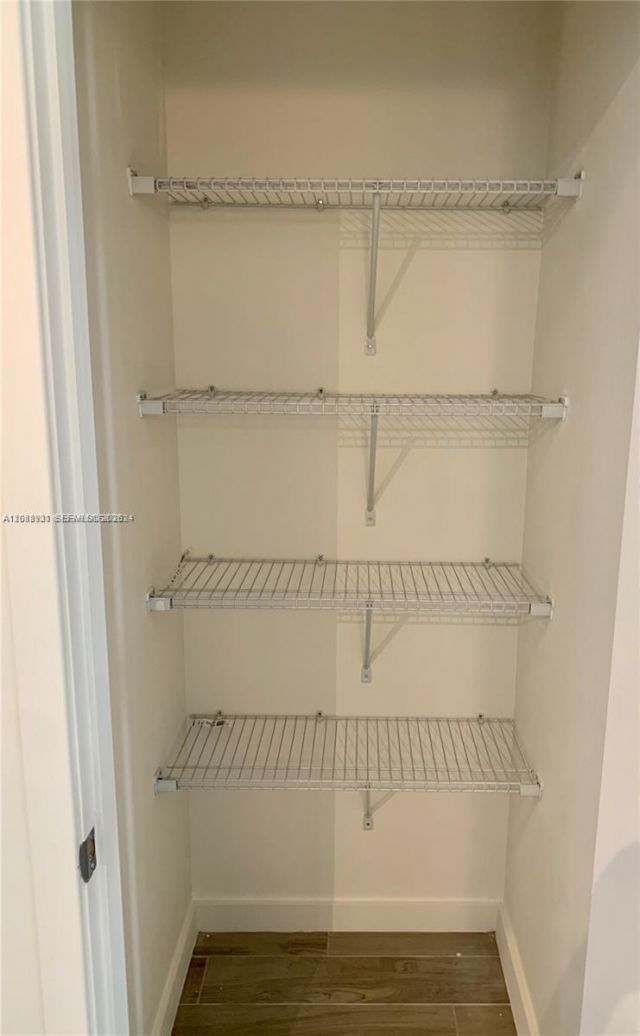 999 SW 1st Ave, Unit 3206, Miami, FL 33130 Photo
