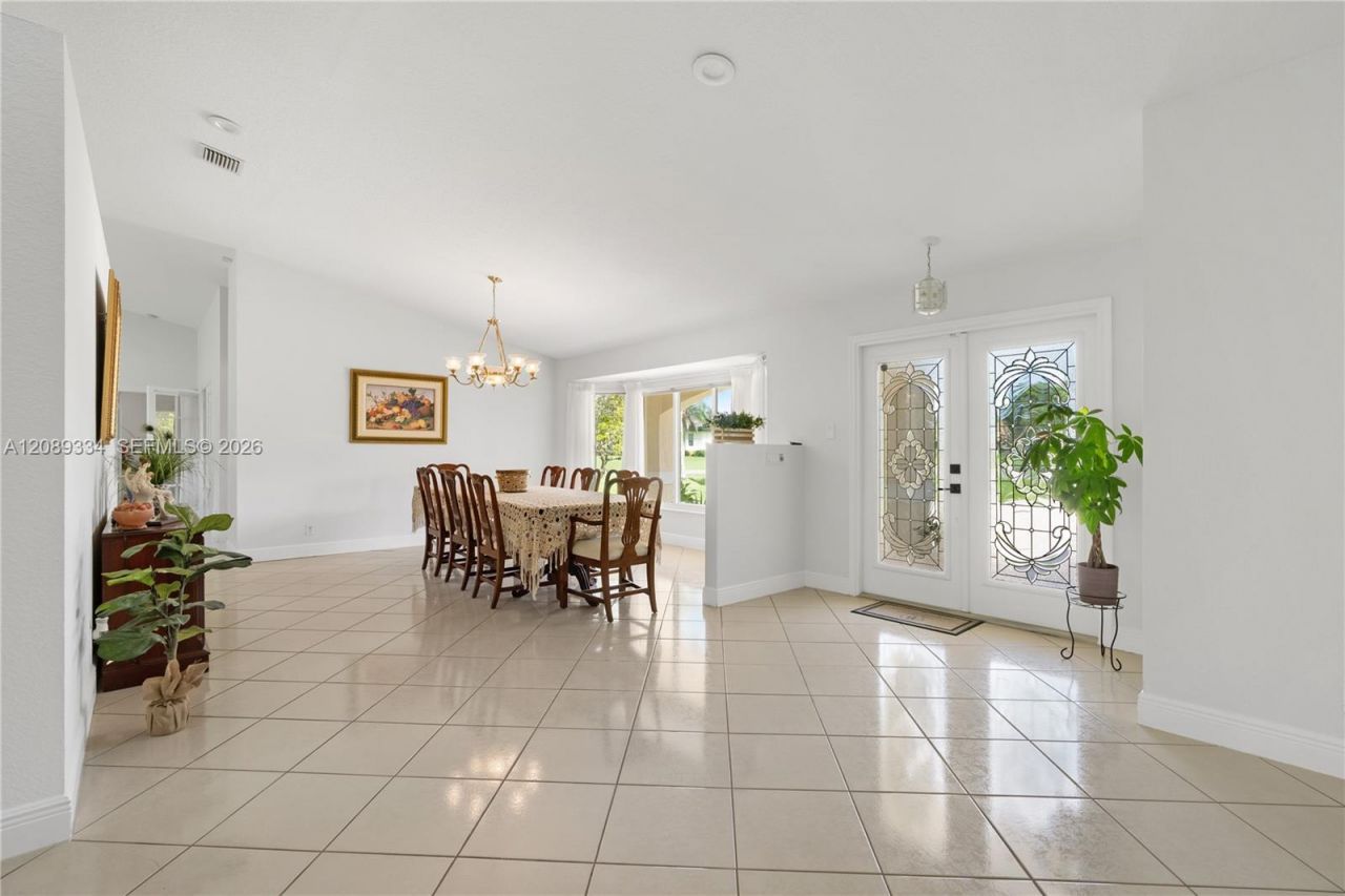 20430 SW 53rd Pl, Pembroke Pines, FL 33332 Photo