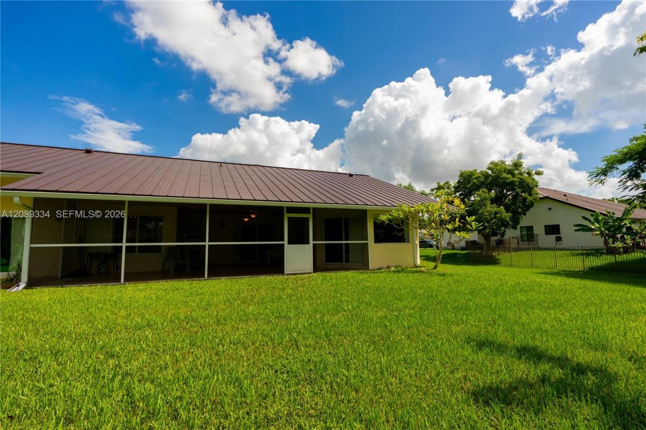 20430 SW 53rd Pl, Pembroke Pines, FL 33332 Photo