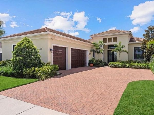 4823 PASTEL COURT, SARASOTA, FL 34240