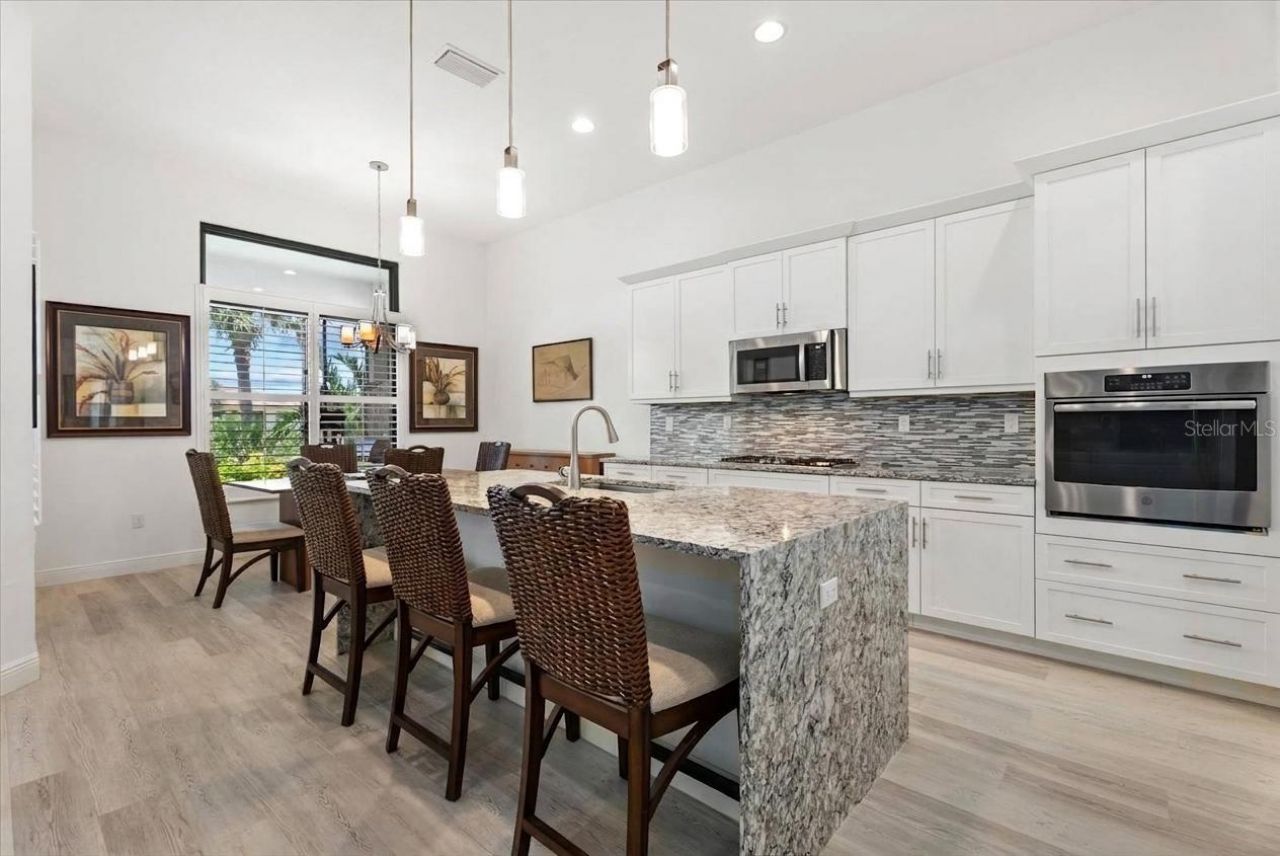 4823 Pastel Court, Sarasota, FL 34240 Photo