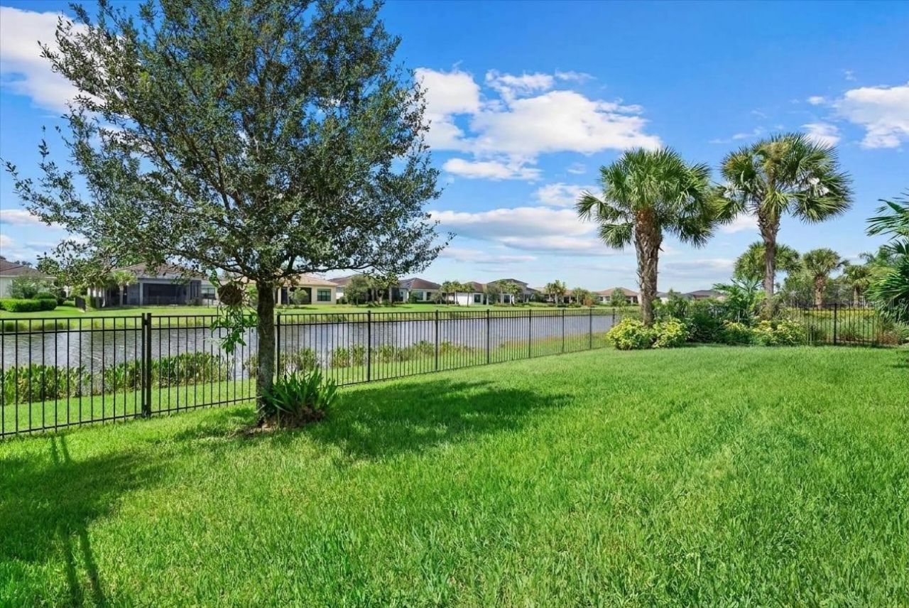 4823 Pastel Court, Sarasota, FL 34240 Photo