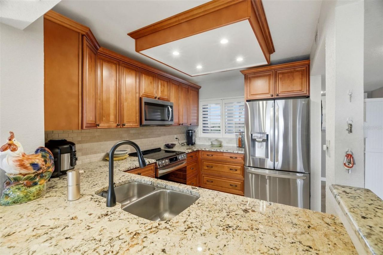 4823 Ebbtide Lane, Unit 404, Port Richey, FL 34668 Photo