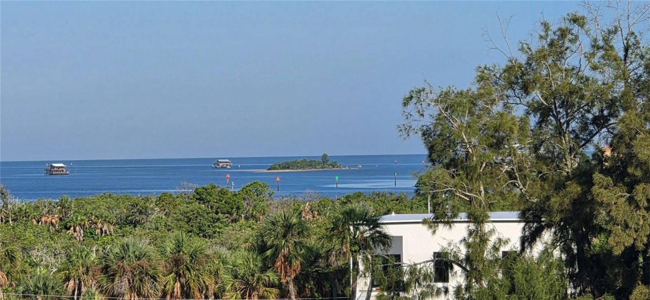 4823 Ebbtide Lane, Unit 404, Port Richey, FL 34668 Photo