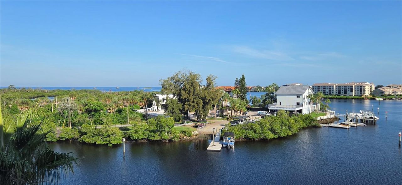 4823 Ebbtide Lane, Unit 404, Port Richey, FL 34668 Photo