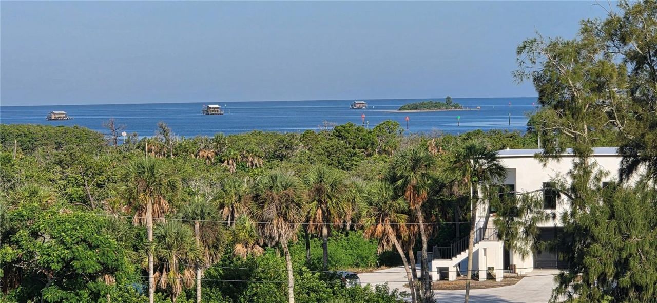 4823 Ebbtide Lane, Unit 404, Port Richey, FL 34668 Photo