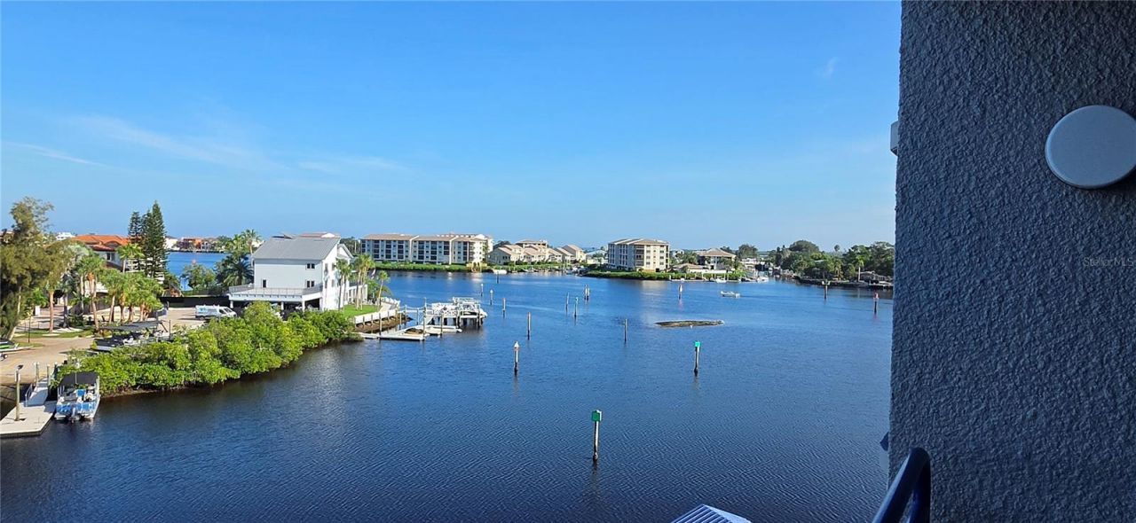 4823 Ebbtide Lane, Unit 404, Port Richey, FL 34668 Photo