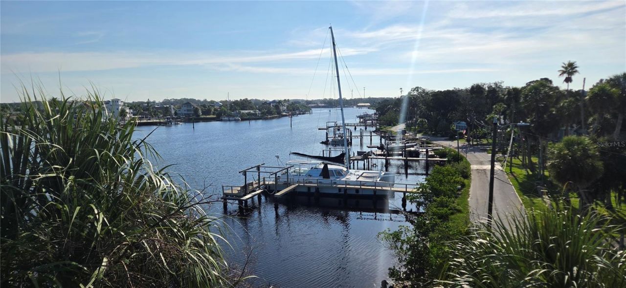 4823 Ebbtide Lane, Unit 404, Port Richey, FL 34668 Photo