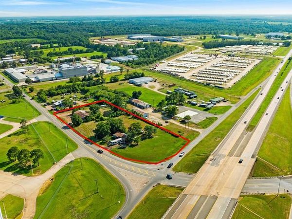 2025 19th Street NW, Paris, TX 75460