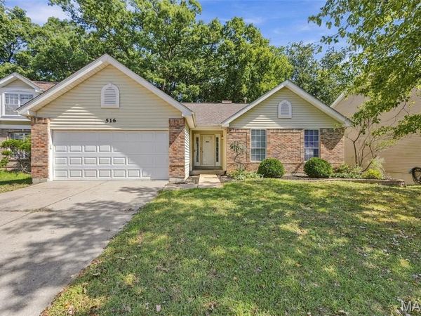 516 Wetherby Terrace Drive, Ballwin, MO 63021