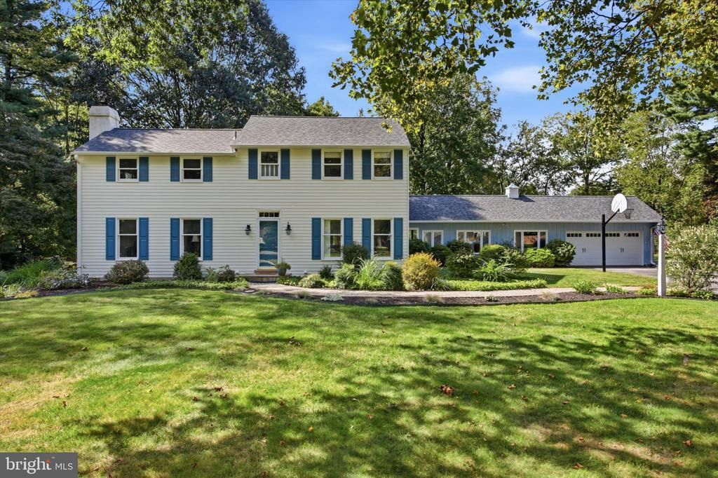 4 GINGERWOOD ROAD, MALVERN, PA 19355