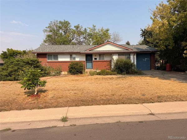 1096 Fraser Street, Aurora, CO 80011