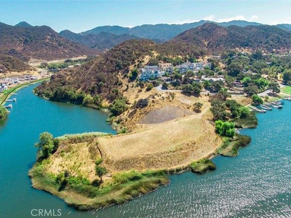 500 Lower Lake Rd. Road, Westlake Village, CA 91361