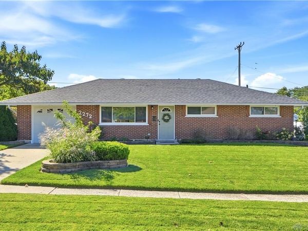 2272 Bushwick Drive, West Carrollton, OH 45439