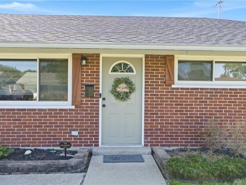 2272 Bushwick Drive, West Carrollton, OH 45439 Photo 4