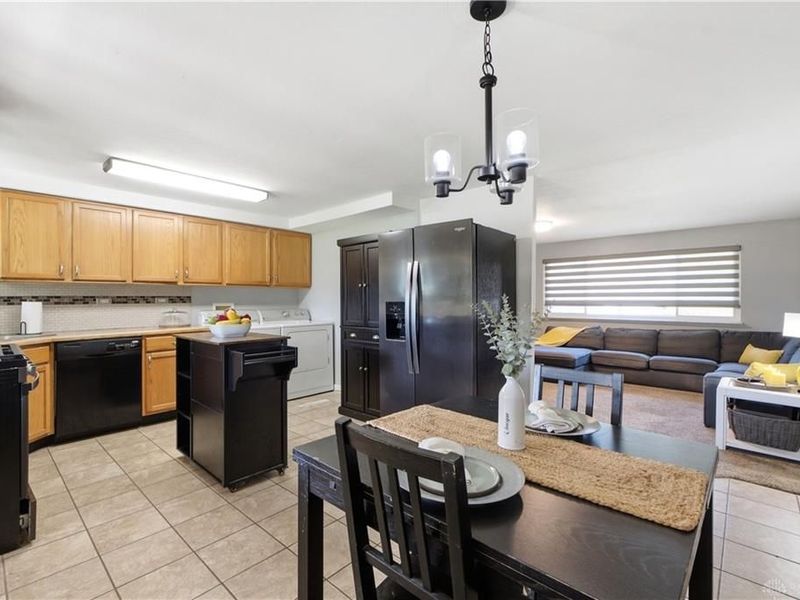 2272 Bushwick Drive, West Carrollton, OH 45439 Photo 9