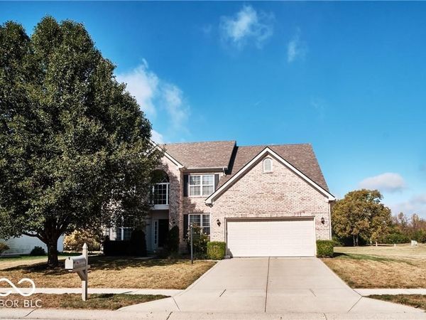 13906 Fernleaf Way , Carmel, IN 46033