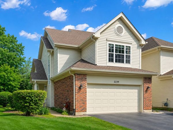 2239 Seaver Lane, Hoffman Estates, IL 60169