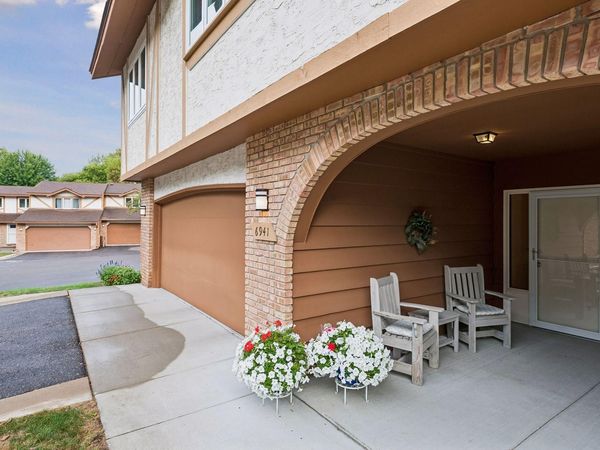 6941 Edenvale Boulevard, Eden Prairie, MN 55346