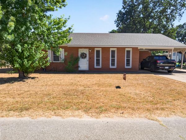 201 Elm Street, Lake City, AR 72437
