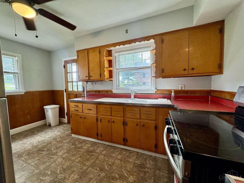 3538 Banning Road, Colerain Township, OH 45239 Photo 12