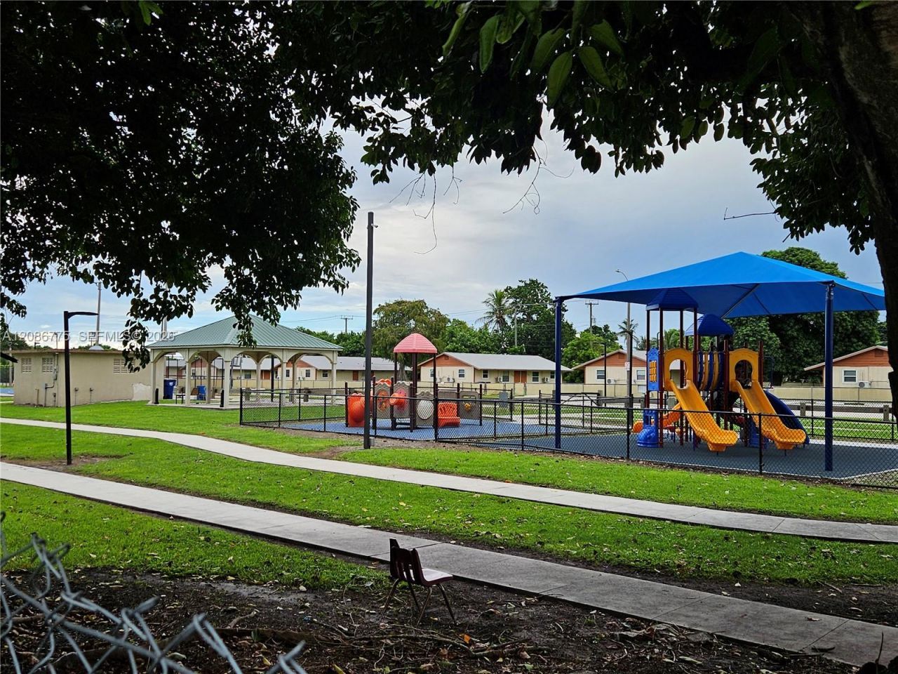 110 NW 9th Ave, South Bay, FL 33493 Photo