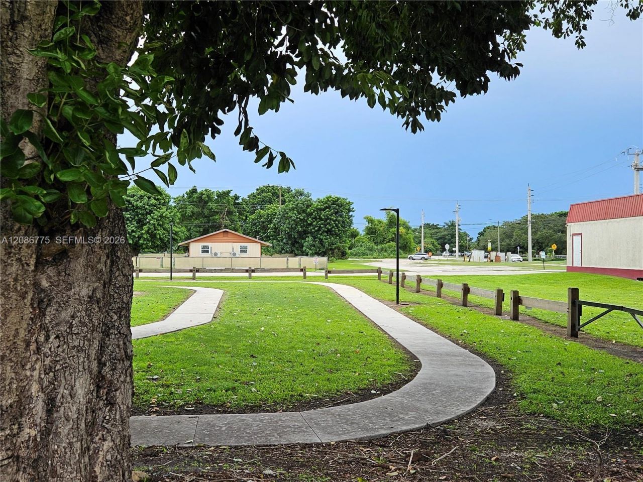 110 NW 9th Ave, South Bay, FL 33493 Photo