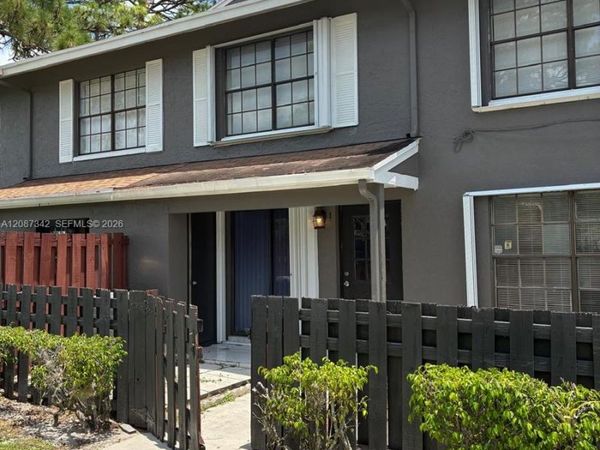 5023 E Society Pl E, Unit I, West Palm Beach, FL 33415
