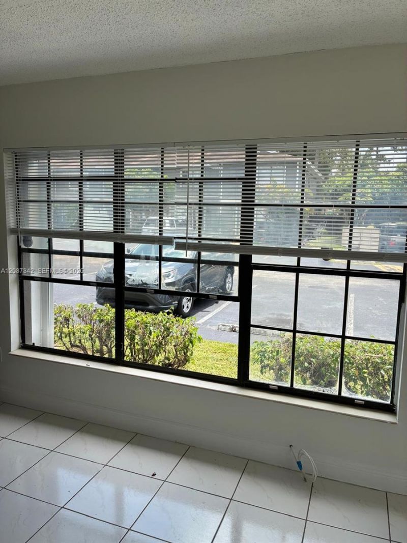 5023 E Society Pl E, Unit I, West Palm Beach, FL 33415 Photo