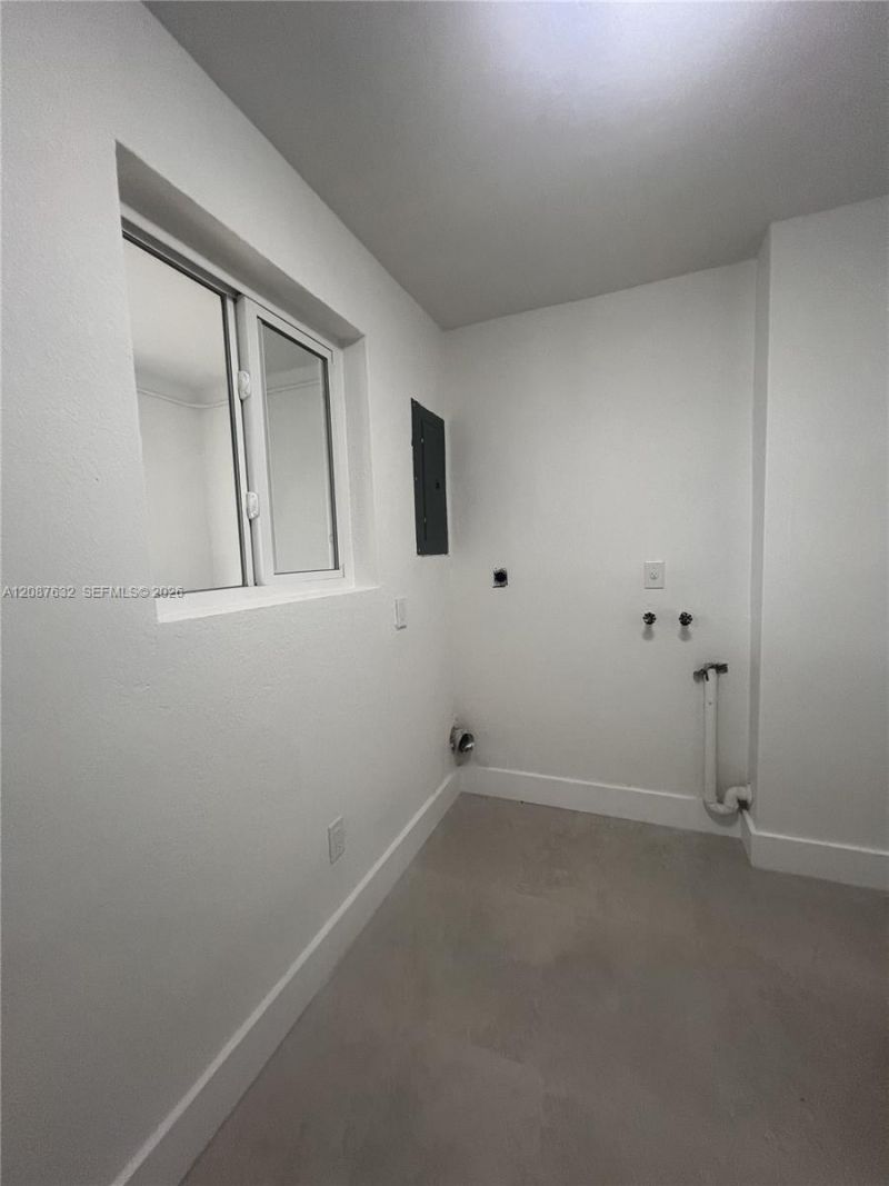 7164 W 3rd Ave, Hialeah, FL 33014 Photo