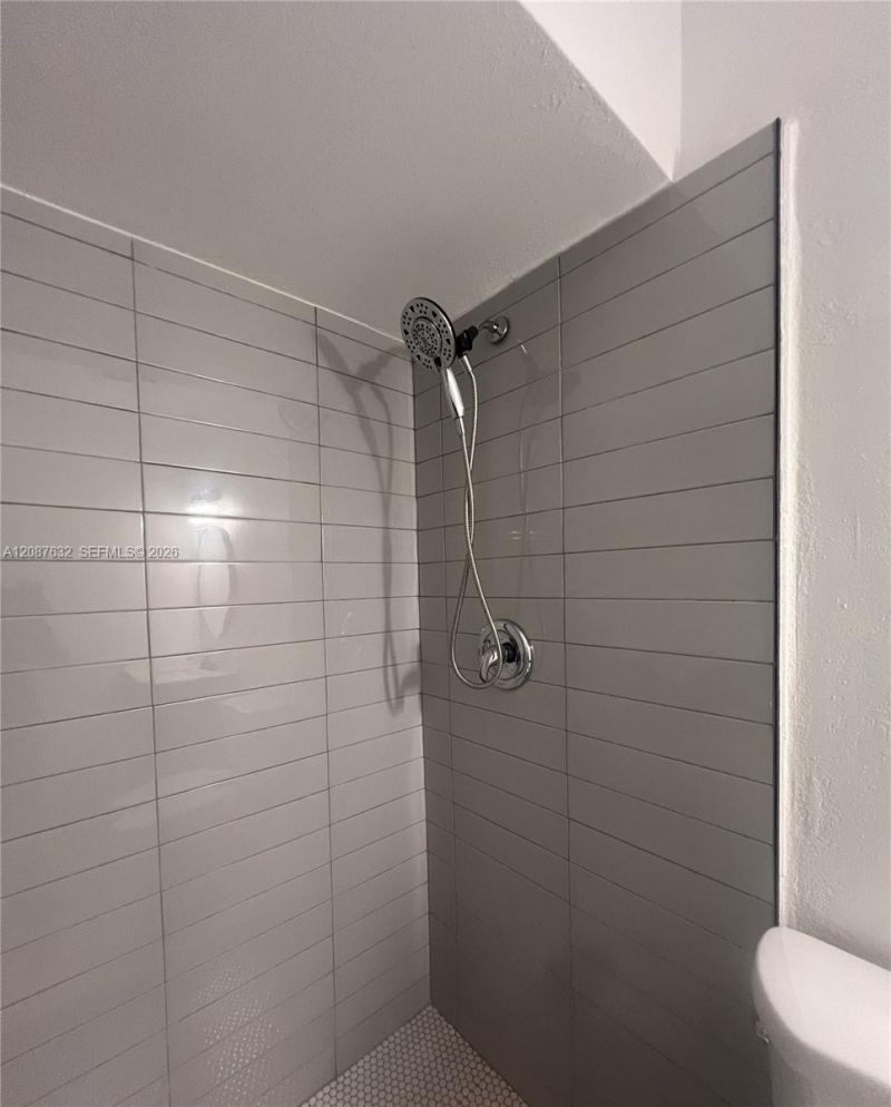 7164 W 3rd Ave, Hialeah, FL 33014 Photo