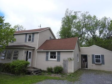 2797 State Route 31, Weedsport, NY 13166