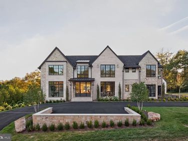 1306 BALLANTRAE COURT, MCLEAN, VA 22101