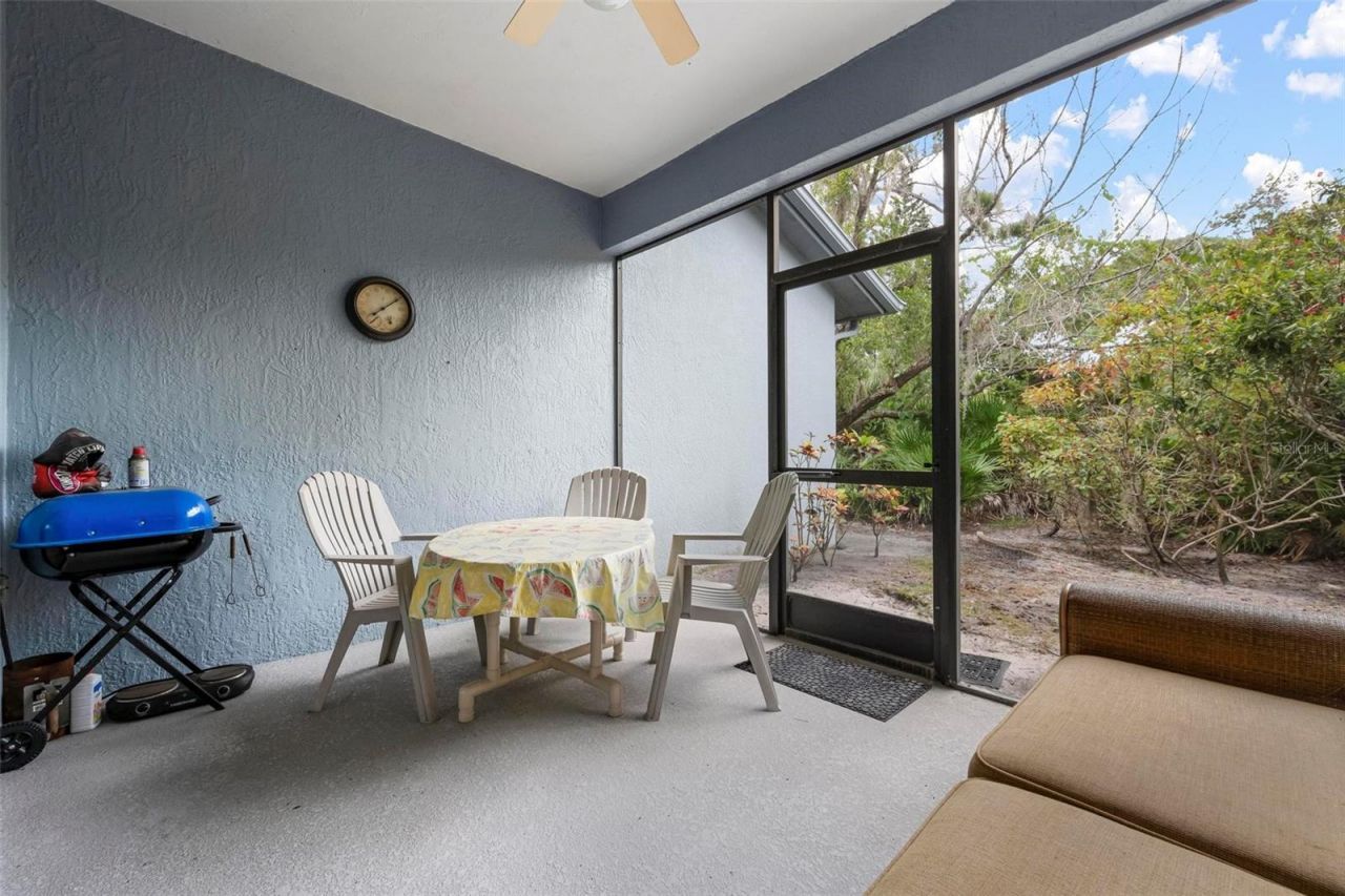 2794 Moss Oak Drive, Unit 2, Sarasota, FL 34231 Photo