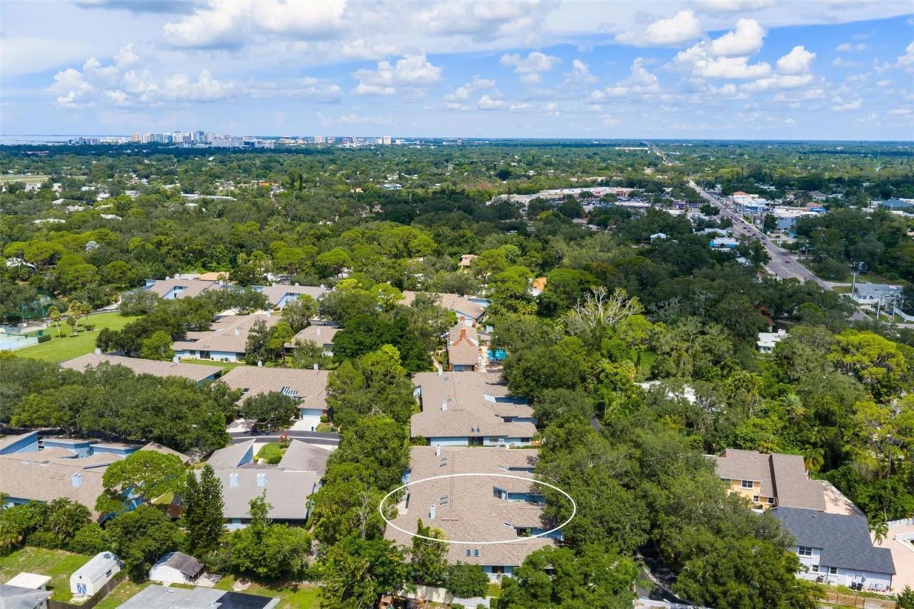 2794 Moss Oak Drive, Unit 2, Sarasota, FL 34231 Photo