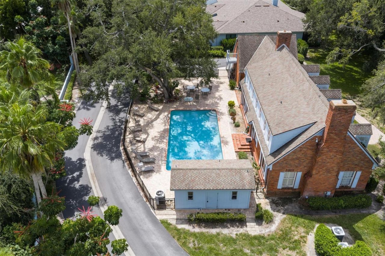 2794 Moss Oak Drive, Unit 2, Sarasota, FL 34231 Photo