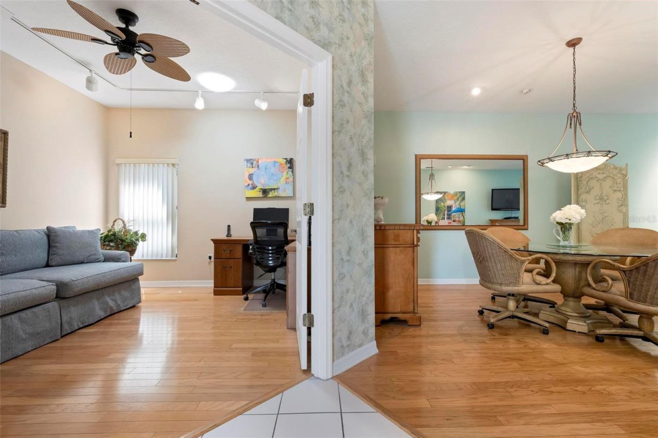 2794 Moss Oak Drive, Unit 2, Sarasota, FL 34231 Photo