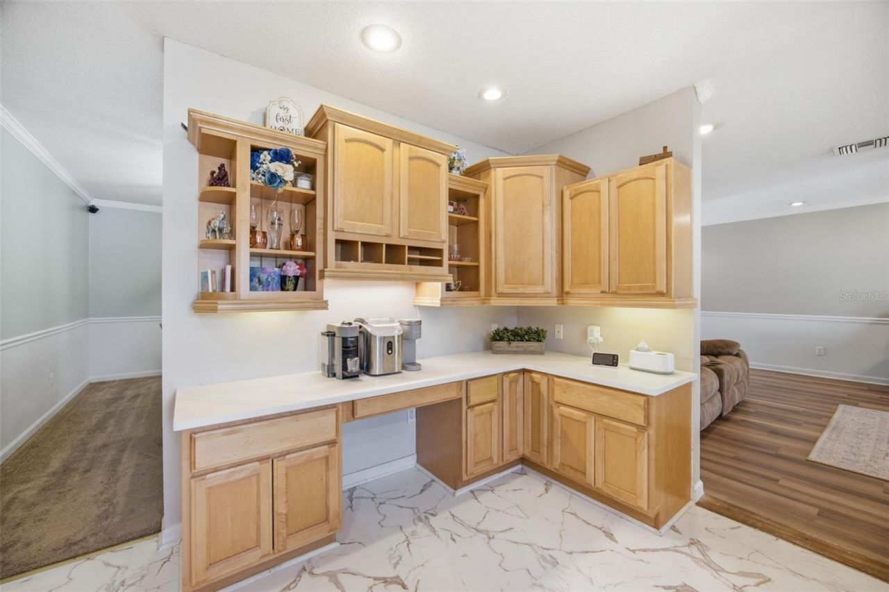 104 Mitchell Drive, Brandon, FL 33511 Photo