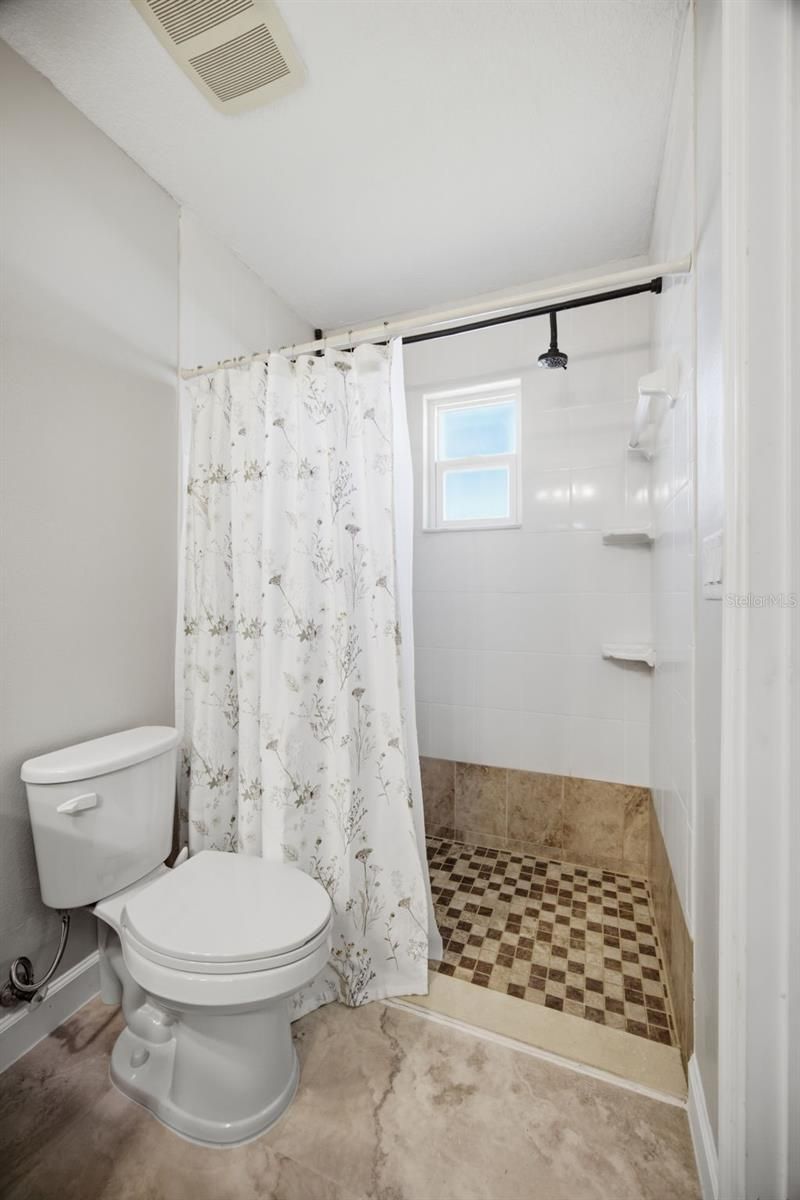 104 Mitchell Drive, Brandon, FL 33511 Photo