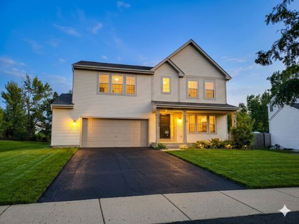39798 Ackworth Lane , Beach Park, IL 60083