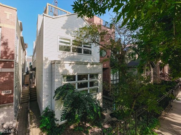 1647 N Winchester Avenue, Unit A, Chicago, IL 60622